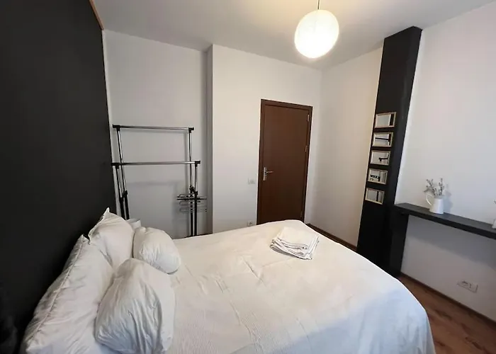 Apartament Inc In *