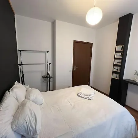 Apartament Inc In *